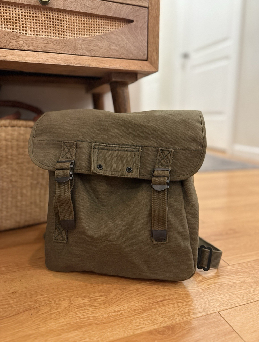 Knapsack Bag Utiltiy Backpack Messenger Buckle Canvas Army Green